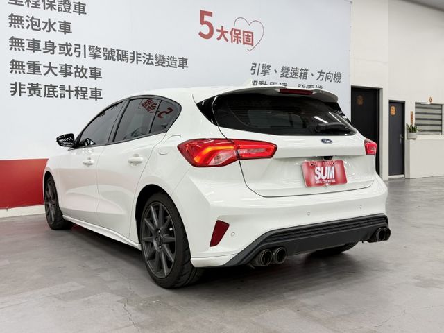 一手認證漂亮車，原鈑件保證，LOMMEL版本，二階晶片、全段排氣+閥門、MST進氣，可以全額貸款，歡迎賞車  第6張相片