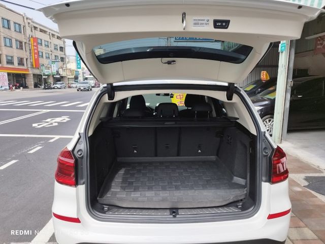 全場實車實價 絕不到場再加價 X3 XDRIVE 20I 里程保證 無泡水 無事故 無待修  第11張相片