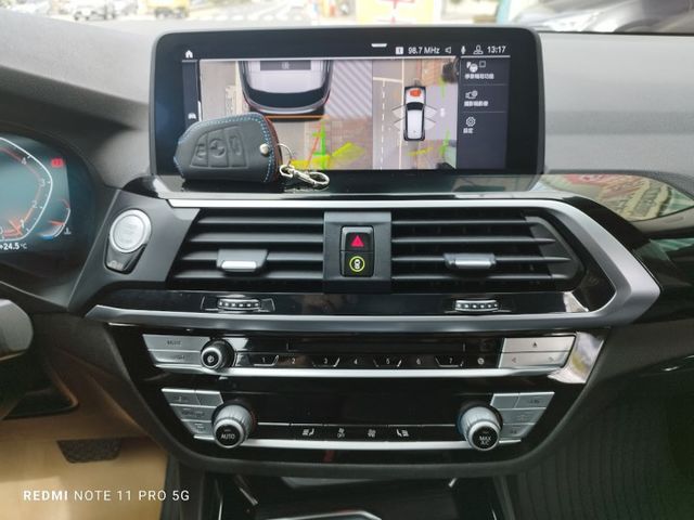 全場實車實價 絕不到場再加價 X3 XDRIVE 20I 里程保證 無泡水 無事故 無待修  第13張相片