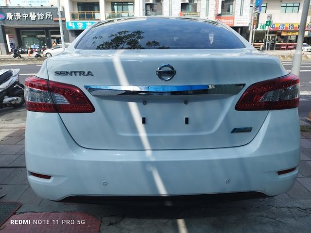 保證實車實價 絕不到場加價 里程保證 無泡水 無事故 無待修  第7張相片