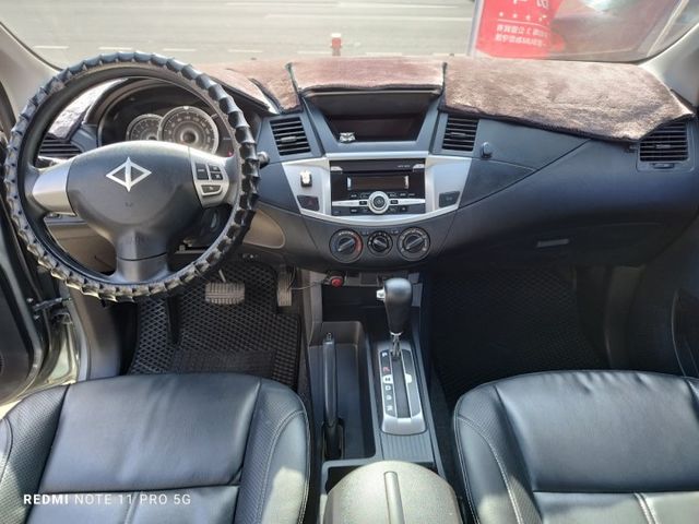 稀有少跑只跑82210km 實車實價 絕不到場再加價 里程保證 無泡水 無事故 無待修  第11張相片