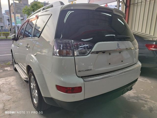 只跑125337km 實車實價 絕不到場再加價 里程保證 無泡水 無事故 無待修  第6張相片