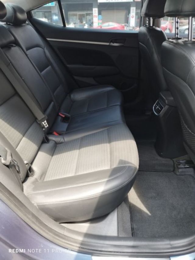 實車實價 絕不到場再加價 里程保證 無泡水 無事故 無待修  第10張相片