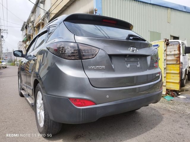 實車實價 絕不到場再加價 里程保證 無泡水 無事故 無待修  第6張相片