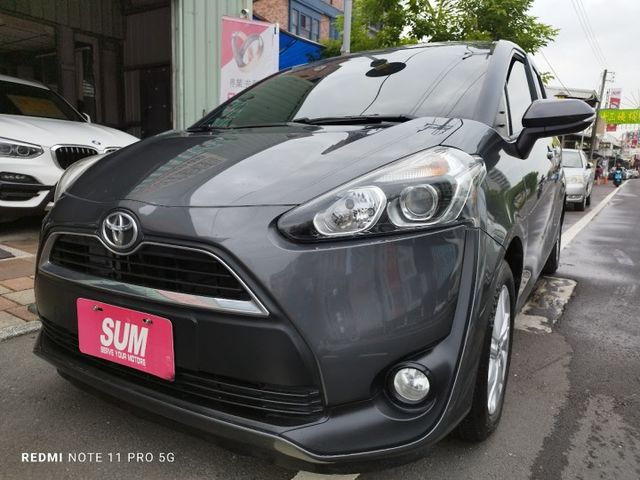 7人座 豪華十 實車實價 絕不到場再加價 里程保證 無泡水 無事故 無待修  第1張相片