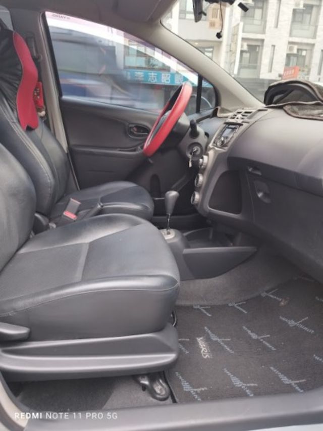 只跑11萬km 里程保證 無泡水 無事故 無待修 年終破盤價19.8萬  第9張相片