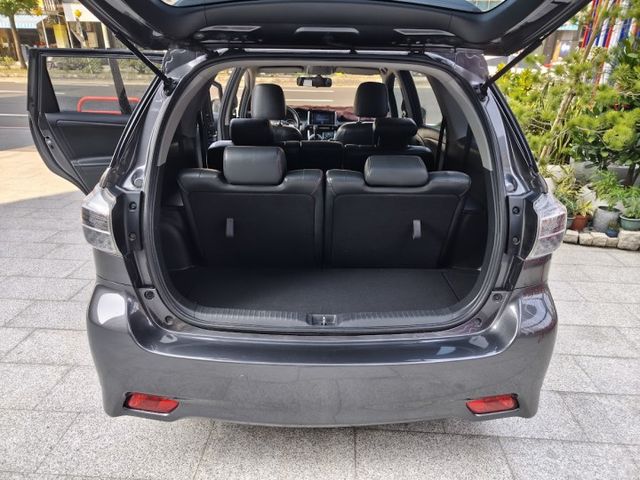 零頭款 低利率 低月付 實車實價 絕不到場再加價 里程保證 無泡水 無事故 無待修  第11張相片