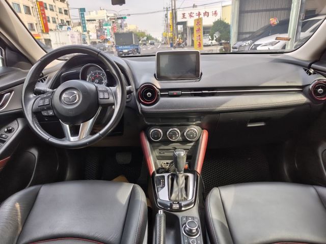 只跑47762km 實車實價 絕不到場再加價 里程保證 無泡水 無事故 無待修  第11張相片