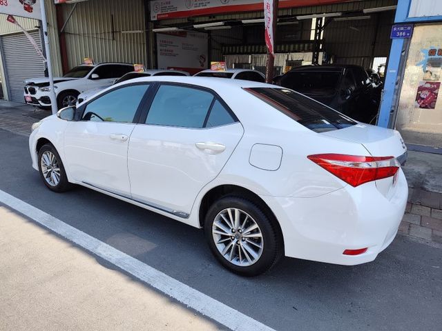 零頭款全額貸 實車實價 絕不到場再加價 里程保證 無泡水 無事故 無待修  第5張相片