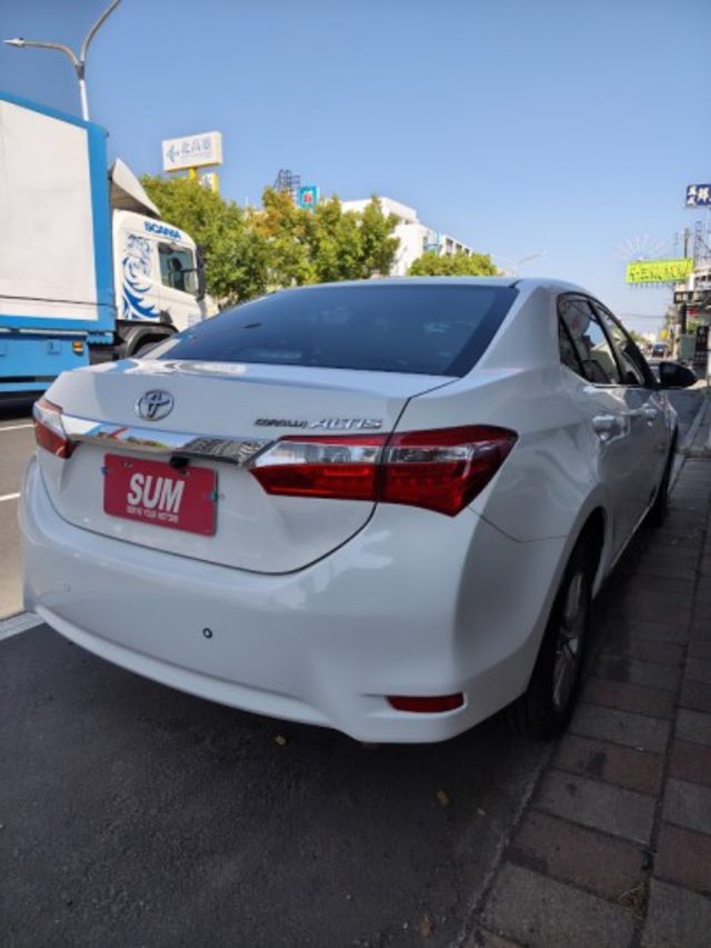 零頭款全額貸 實車實價 絕不到場再加價 里程保證 無泡水 無事故 無待修  第8張相片