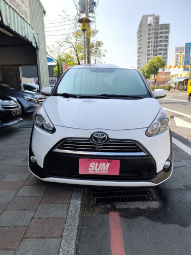 零頭款可全貸 實車實價 絕不到場再加價 里程保證 無泡水 無事故 無待修  第2張相片