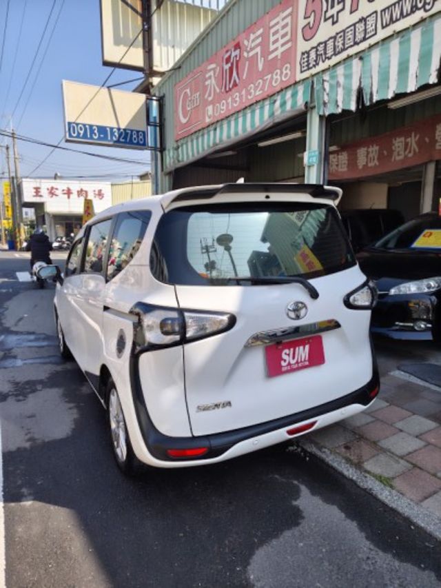 零頭款可全貸 實車實價 絕不到場再加價 里程保證 無泡水 無事故 無待修  第6張相片