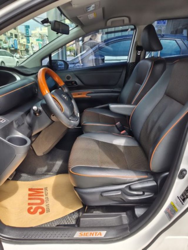 零頭款可全貸 實車實價 絕不到場再加價 里程保證 無泡水 無事故 無待修  第9張相片