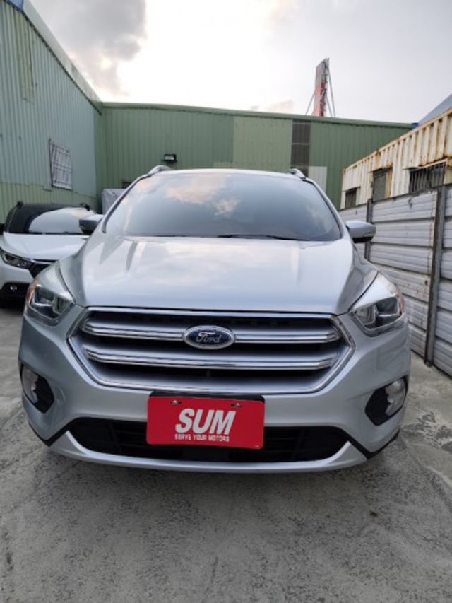 零頭款可全貸 實車實價 絕不到場再加價 里程保證 無泡水 無事故 無待修  第1張相片