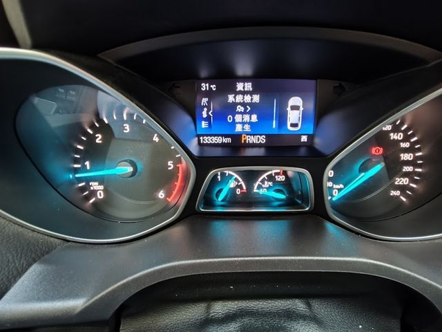 零頭款可全貸 實車實價 絕不到場再加價 里程保證 無泡水 無事故 無待修  第16張相片