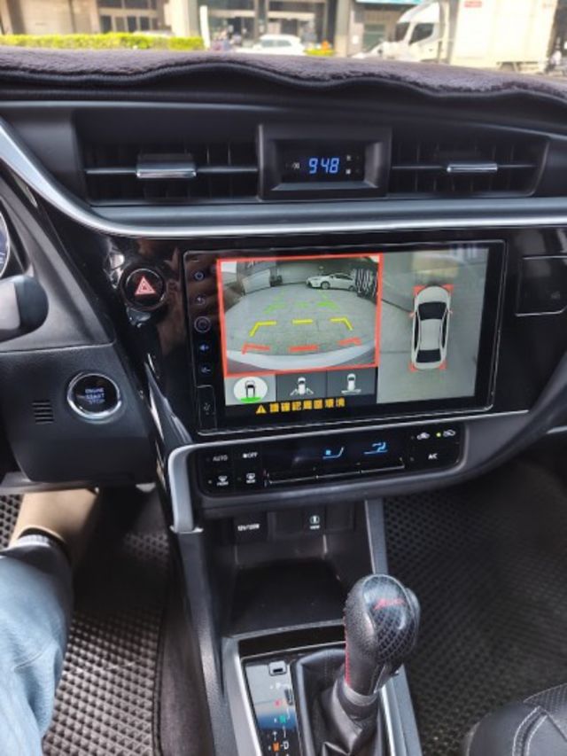 零頭款可全貸 實車實價 絕不到場再加價 里程保證 無泡水 無事故 無待修  第12張相片