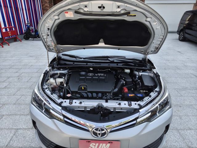 零頭款可全貸 實車實價 絕不到場再加價 里程保證 無泡水 無事故 無待修  第13張相片