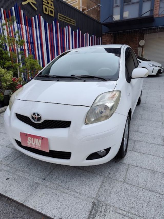 只跑13.5萬km 零頭款可全貸 實車實價 絕不到場再加價 里程保證 無泡水 無事故 無待修  第1張相片