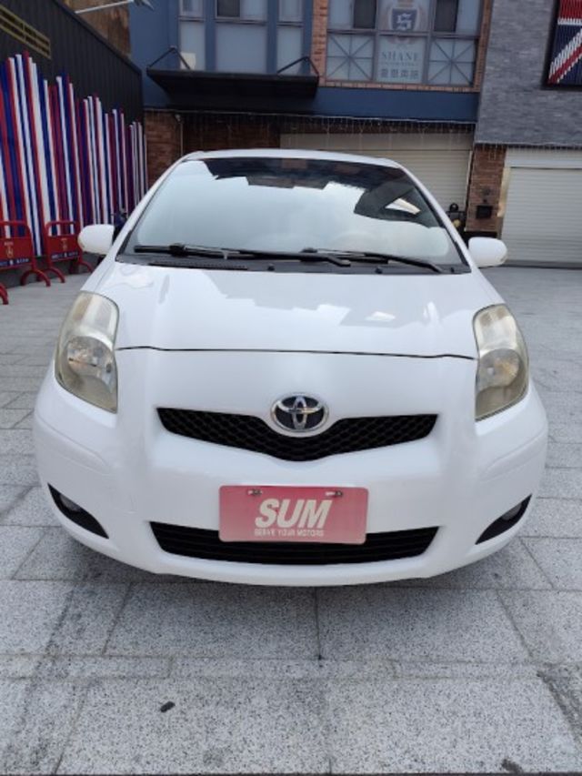 只跑13.5萬km 零頭款可全貸 實車實價 絕不到場再加價 里程保證 無泡水 無事故 無待修  第2張相片