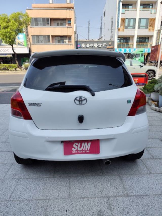 只跑13.5萬km 零頭款可全貸 實車實價 絕不到場再加價 里程保證 無泡水 無事故 無待修  第7張相片