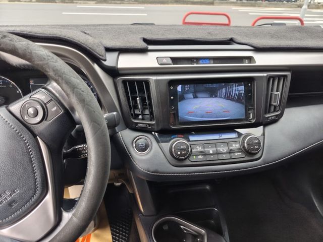 零頭款可全貸 實車實價 絕不到場再加價 里程保證 無泡水 無事故 無待修  第12張相片