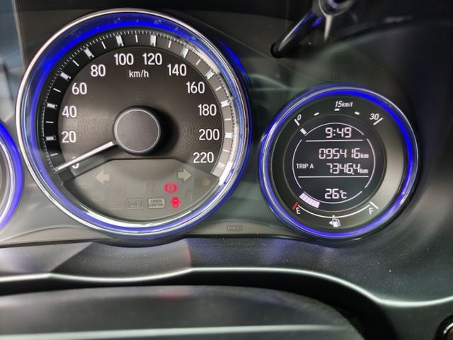 零頭款可全貸 實車實價 絕不到場再加價 里程保證 無泡水 無事故 無待修  第14張相片