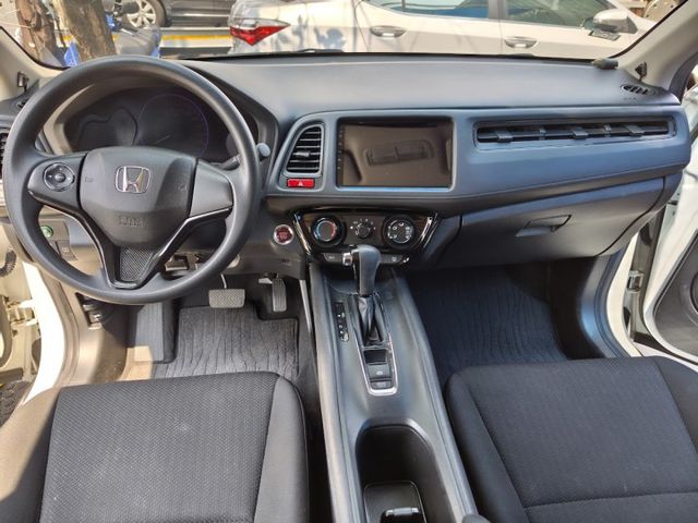 零頭款可全貸 實車實價 絕不到場再加價 里程保證 無泡水 無事故 無待修  第11張相片