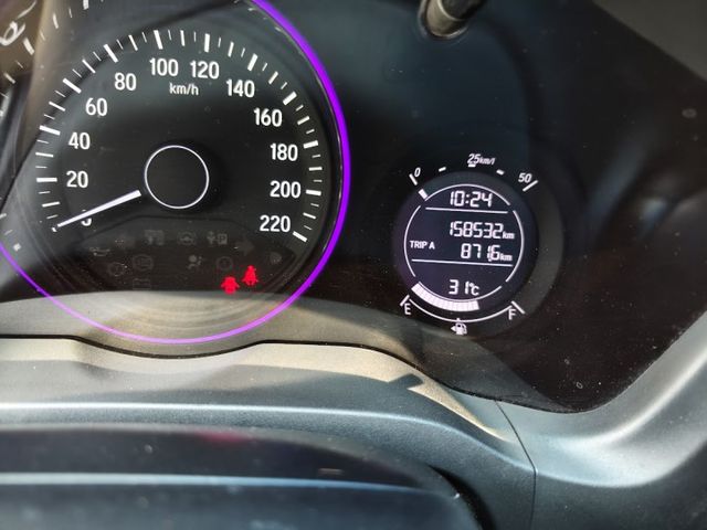 零頭款可全貸 實車實價 絕不到場再加價 里程保證 無泡水 無事故 無待修  第14張相片