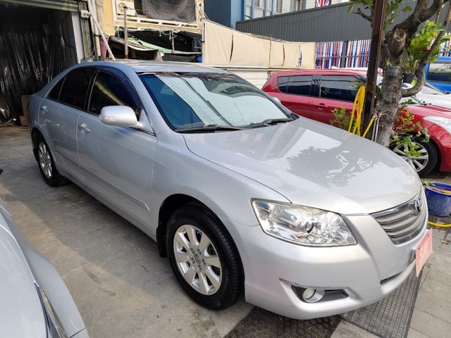 重點只跑10萬多km 零頭款可全貸 實車實價 絕不到場再加價 里程保證 無泡水 無事故 無待修  第4張相片