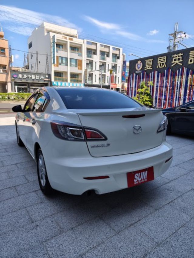 重點只跑6萬km 可貸款 低月付 實車實價 絕不到場再加價 里程保證 無泡水 無事故 無待修  第6張相片