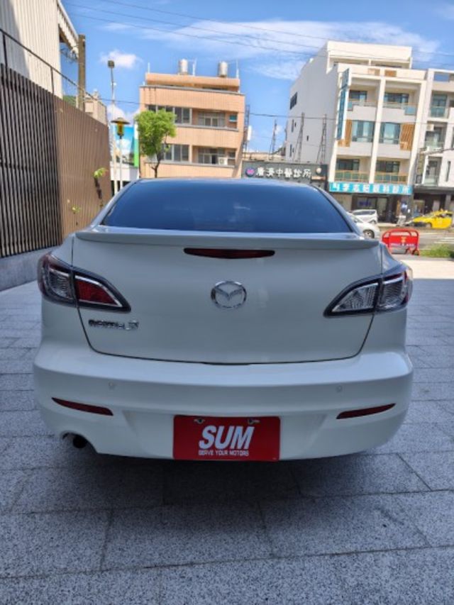 重點只跑6萬km 可貸款 低月付 實車實價 絕不到場再加價 里程保證 無泡水 無事故 無待修  第7張相片