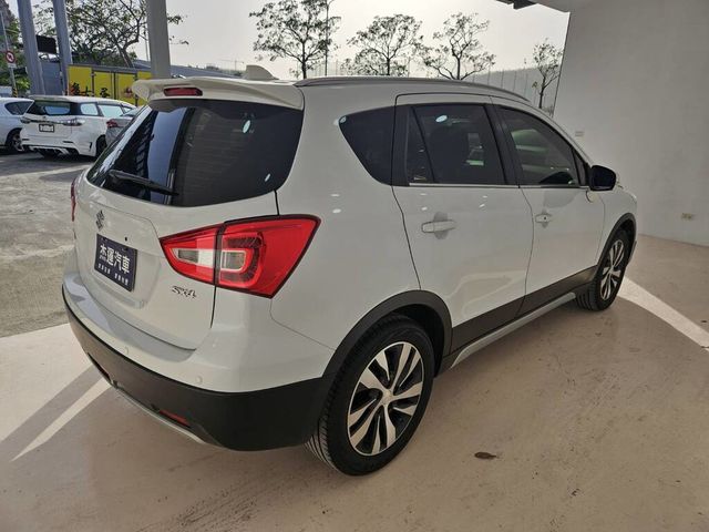 SUZUKI鈴木 SX4  第3張相片