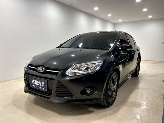 TOYOTA豐田 ALTIS  第1張相片