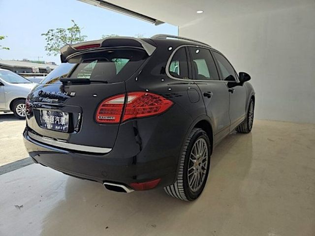 PORSCHE保時捷 CAYENNE  第2張相片