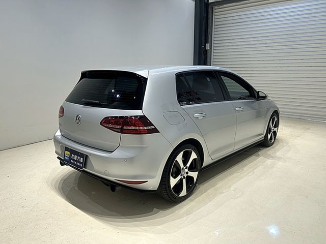 VOLKSWAGEN福斯 GOLF GTI  第3張相片