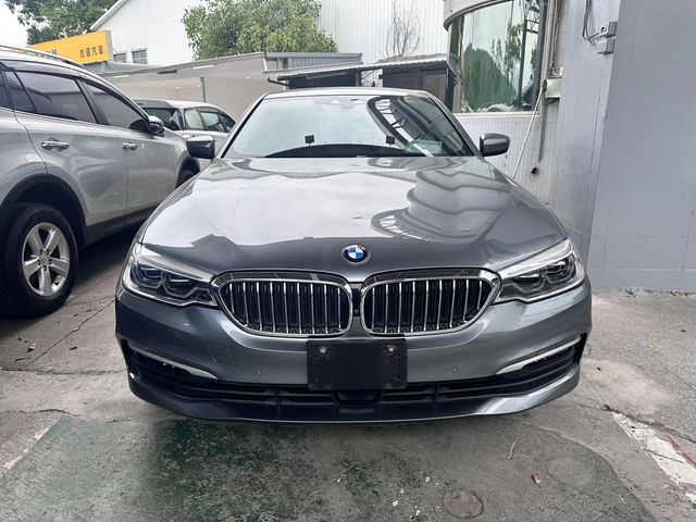 BMW寶馬 520D  第3張相片