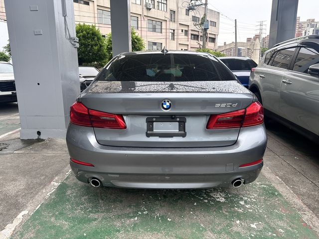 BMW寶馬 520D  第4張相片