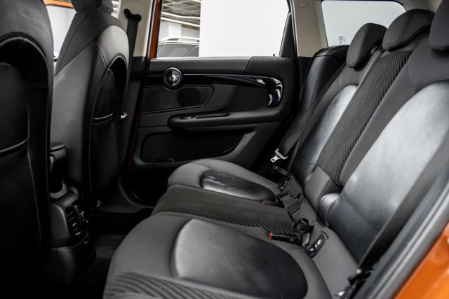 馬牌四輪剛換｜引擎腳換新｜棕黑雙色｜雙前電動座椅｜電尾門｜倒車顯影｜定速&限速｜免鑰匙｜SPORT模式｜駕駛記憶座椅  第13張相片