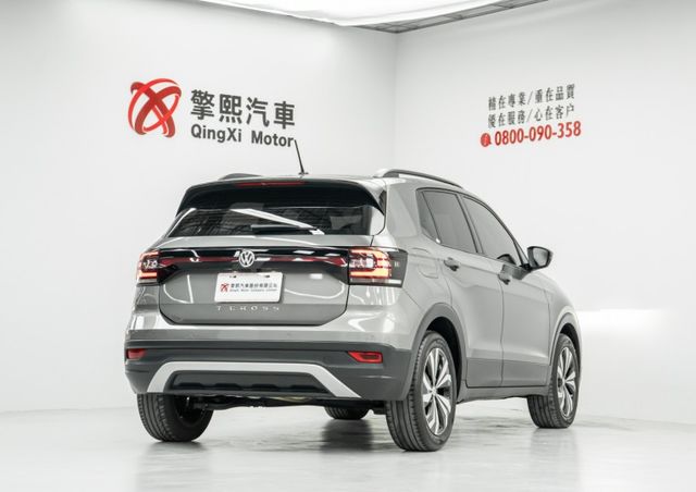 原鈑件｜超低里程｜僅跑三萬初｜皆原廠保養｜低排氣省稅省油｜ACC跟車｜無線充電｜車頂行李架｜免鑰系統  第2張相片