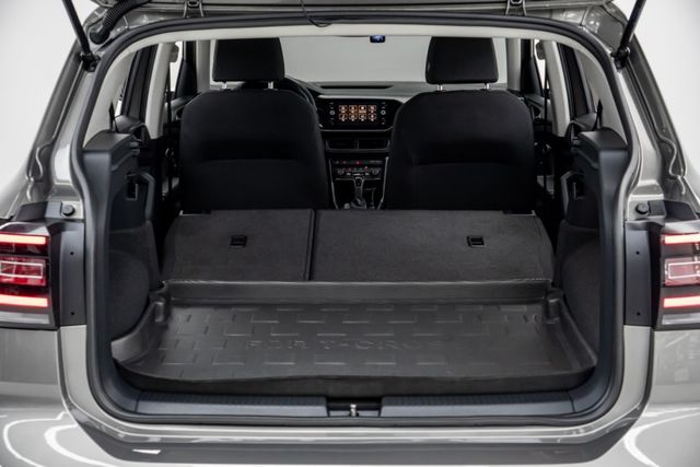 原鈑件｜超低里程｜僅跑三萬初｜皆原廠保養｜低排氣省稅省油｜ACC跟車｜無線充電｜車頂行李架｜免鑰系統  第6張相片