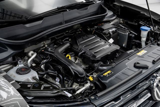 原鈑件｜超低里程｜僅跑三萬初｜皆原廠保養｜低排氣省稅省油｜ACC跟車｜無線充電｜車頂行李架｜免鑰系統  第8張相片