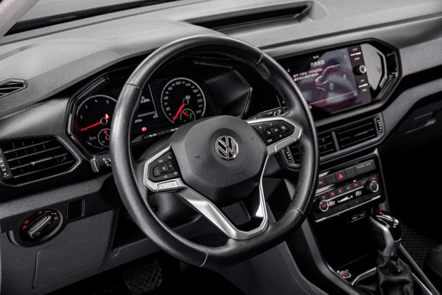 原鈑件｜超低里程｜僅跑三萬初｜皆原廠保養｜低排氣省稅省油｜ACC跟車｜無線充電｜車頂行李架｜免鑰系統  第16張相片