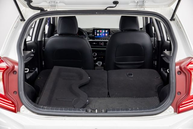 原廠保固至2026.07（不限里程）｜皆原廠保養｜氣氛燈｜輪胎皆九成新｜Qi無線充電｜無線CarPlay｜免鑰匙系統  第3張相片