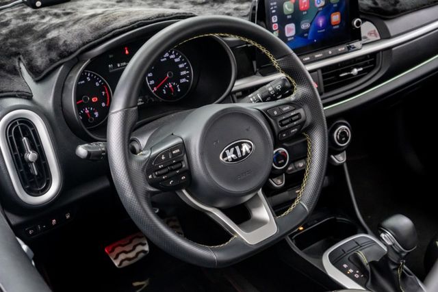 原廠保固至2026.07（不限里程）｜皆原廠保養｜氣氛燈｜輪胎皆九成新｜Qi無線充電｜無線CarPlay｜免鑰匙系統  第9張相片