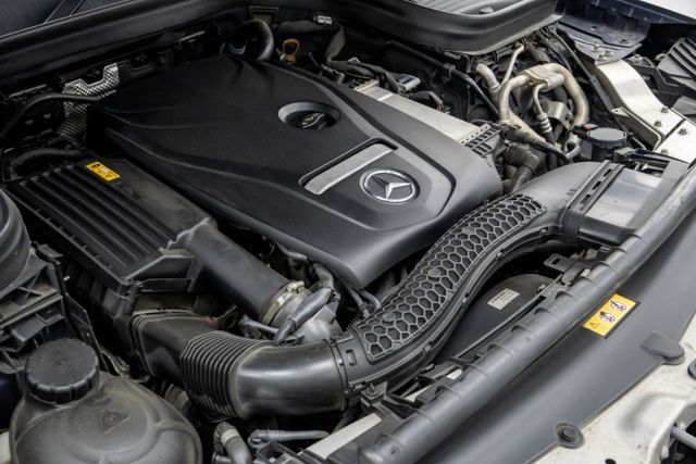 原鈑件｜皆原廠保養｜前後雷達顯示｜雙前記憶座椅｜盲點偵測｜車道維持｜電動尾門｜CarPlay｜換檔撥片｜定&限速  第5張相片