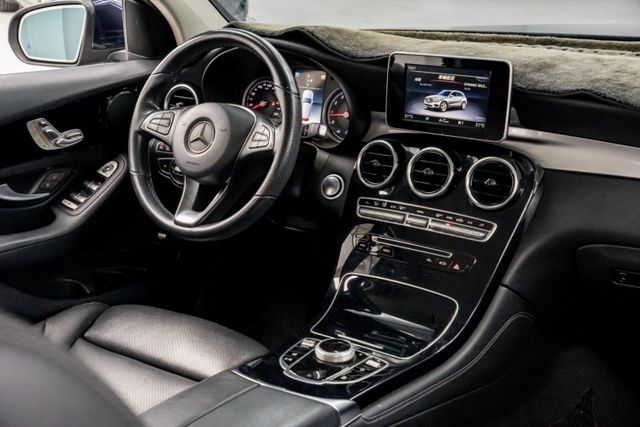 原鈑件｜皆原廠保養｜前後雷達顯示｜雙前記憶座椅｜盲點偵測｜車道維持｜電動尾門｜CarPlay｜換檔撥片｜定&限速  第6張相片