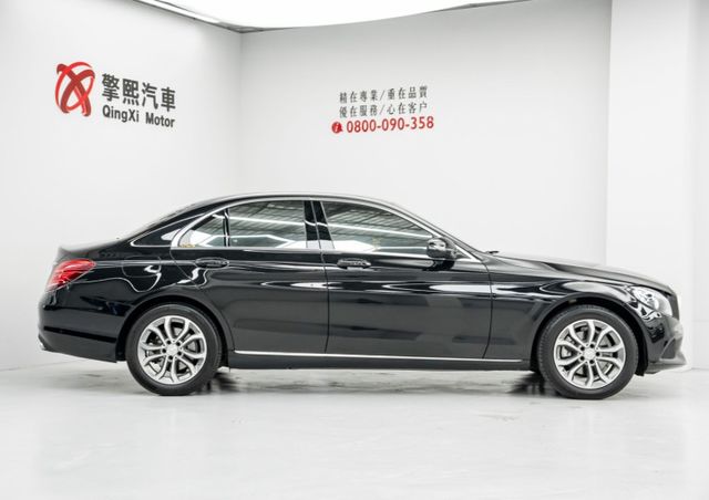 近兩年完整保養紀錄｜加裝氣氛燈｜雙記憶座椅｜前後雷達｜倒車顯影｜電動方向盤調整｜自動停車｜換檔撥片｜免鑰啟閉｜定速＆限速  第3張相片