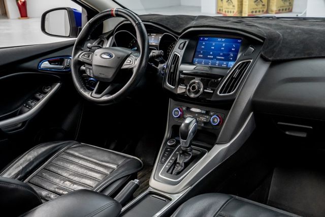 原鈑件｜更換全新兩顆輪胎｜改裝RS尾翼、200鉬當派頭段、野馬霧燈、YR避震、NGK考爾｜車道偏離｜電動天窗｜前後雷達  第6張相片