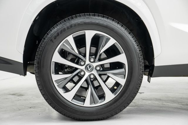 好開好保養｜高CP值日系休旅｜ACC跟車｜雙電動椅、加熱椅｜CD車機｜電尾門｜四感應車門｜盲點｜自動煞停｜換檔撥片｜備胎  第5張相片