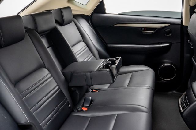 好開好保養｜高CP值日系休旅｜ACC跟車｜雙電動椅、加熱椅｜CD車機｜電尾門｜四感應車門｜盲點｜自動煞停｜換檔撥片｜備胎  第15張相片